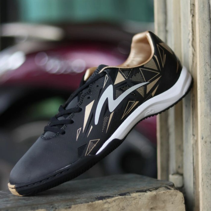 {MentariStore} Sepatu Futsal Specs illuzion IN laceless Tanpa Tali - SPEEDBLAZE IN 39 Diskon