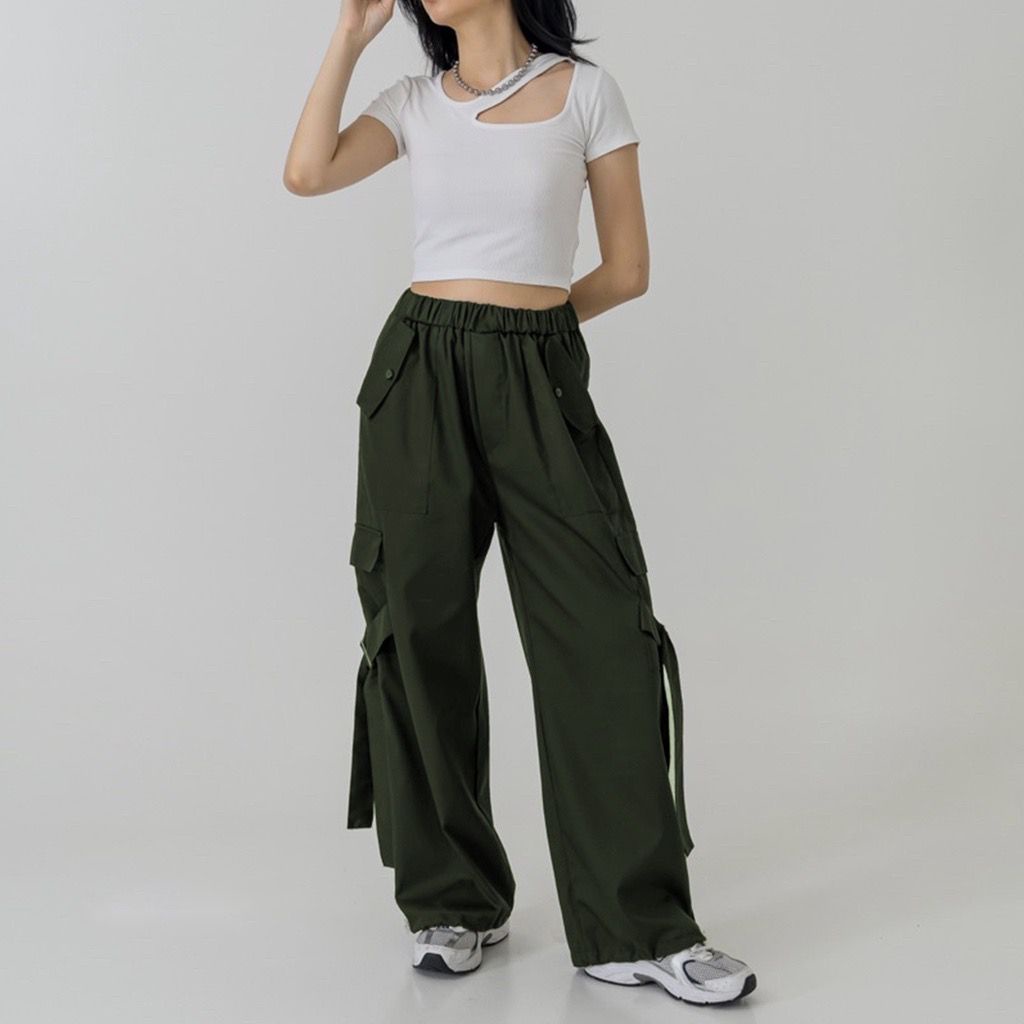 ANAIRA CARGO PANTS -Highwaist Cargo