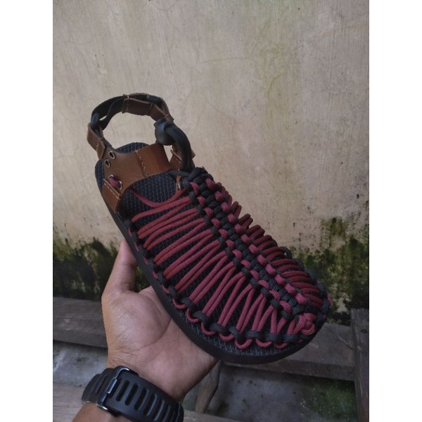 SANDAL OUTDOOR // SANDAL GUNUNG // SANDAL HANDMADE // SANDAL TALI // SANDAL RAJUT // SANDAL PRIA // 