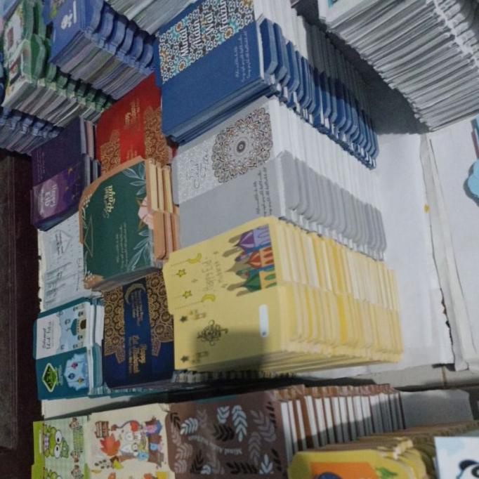 

AMPLOP LEBARAN SALE [LEMBAR] AMPLOP LEBARAN 500 LEMBAR UK BESAR + PLASTIK. EL09I09A82L