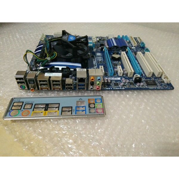 Motherboard Pc Gaming Merk Gigabyte Ga-P55A-Ud3P Paket Prosesor I7 860 Usb 3.0 4 Slot Ram 2 Slot Pci