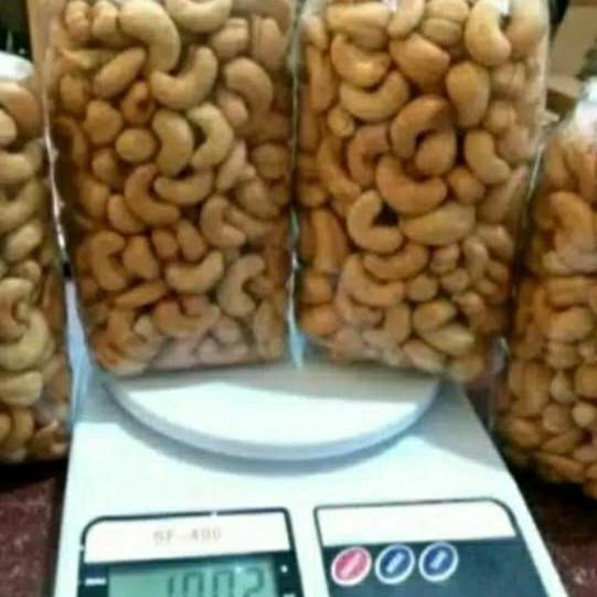 

KACANG MEDE UVM102 - KACANG MEDE MATENG SUPER RENYAH DAN GURIH 1KG EL09I09A82L