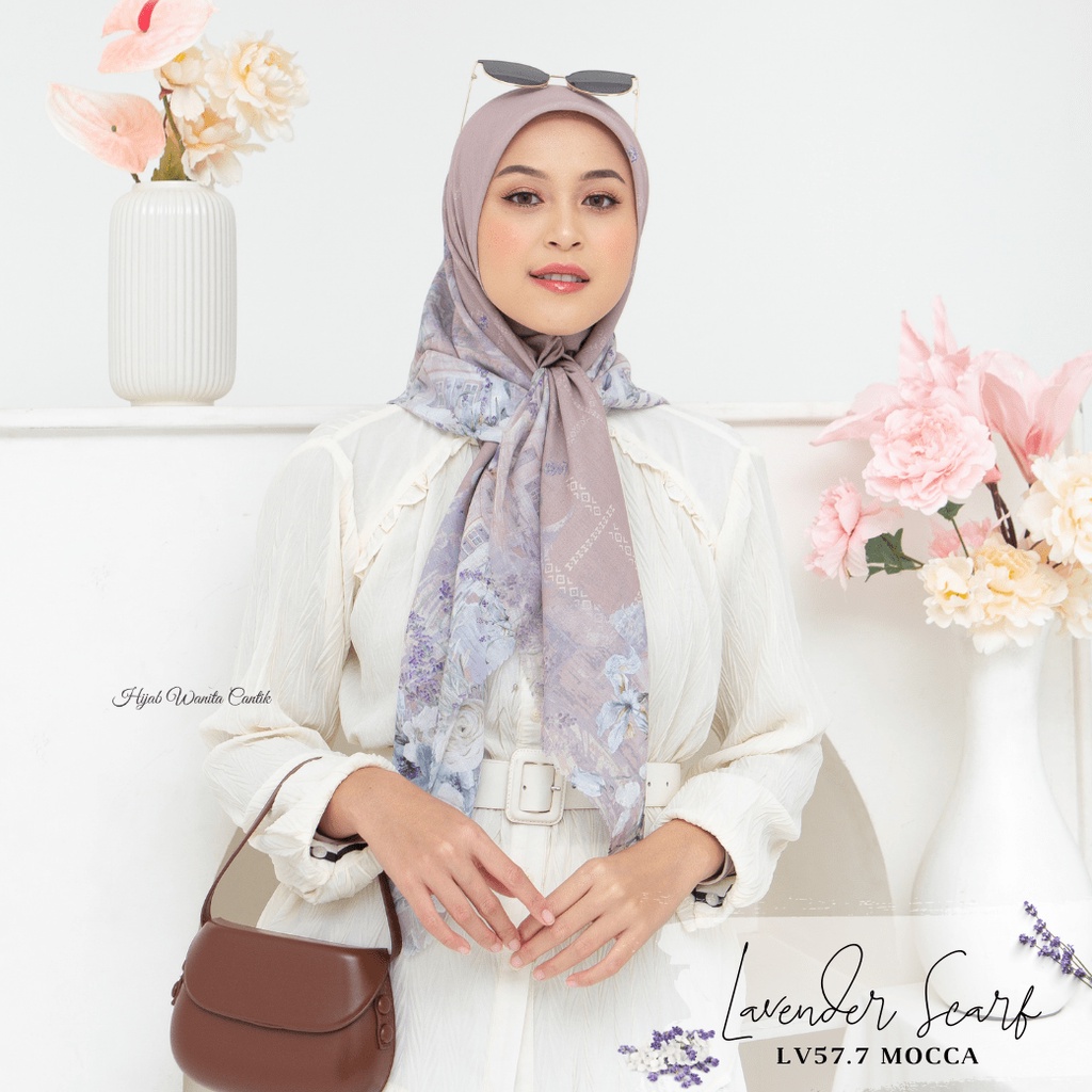 HIRA - Hijabwanitacantik - Hijab Segiempat Lavender Scarf LV57.7 Mocca | Hijab Voal Premium Printing