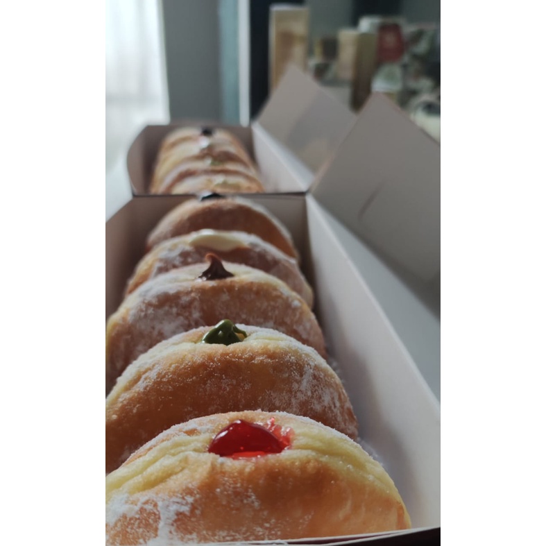 

Donat Bomboloni Rasa Keju, Coklat, Stobery, Jajanan Italia