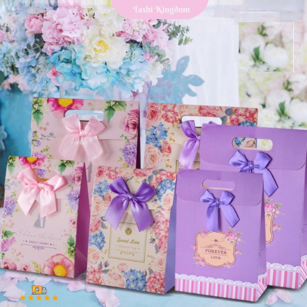 

Paperbag kado wedding , Kantong hadiah Wedding Souvenir Gift Bag pesta