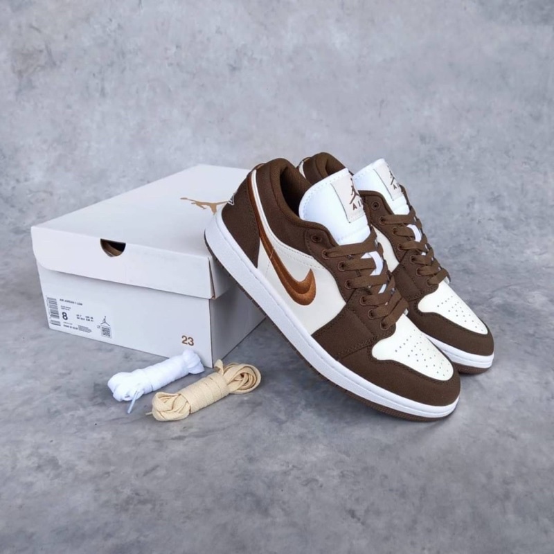 

AJ 1 BROWN CANVAS