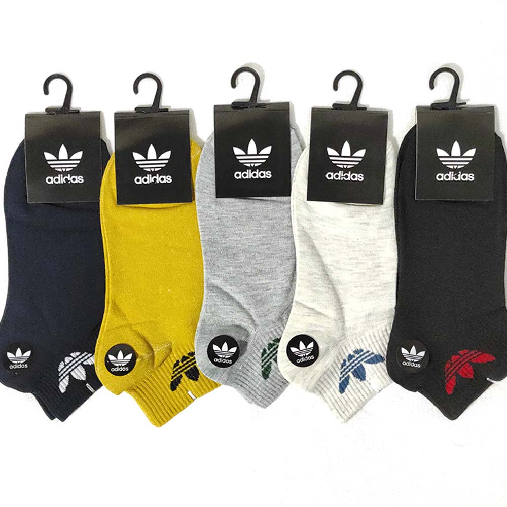 Kaos kaki sport mata kaki motif Adidas