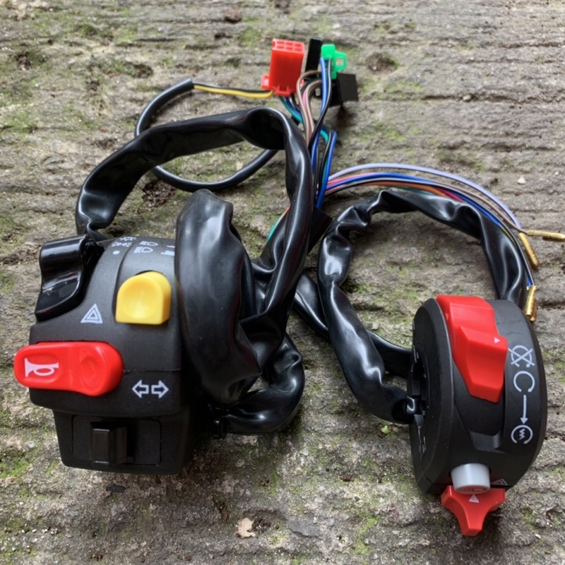 SAKLAR SET KANAN KIRI MODEL KTC NMAX PCX VIXION RK KING FINO SCOOPY TIGER MP GL CB DLL