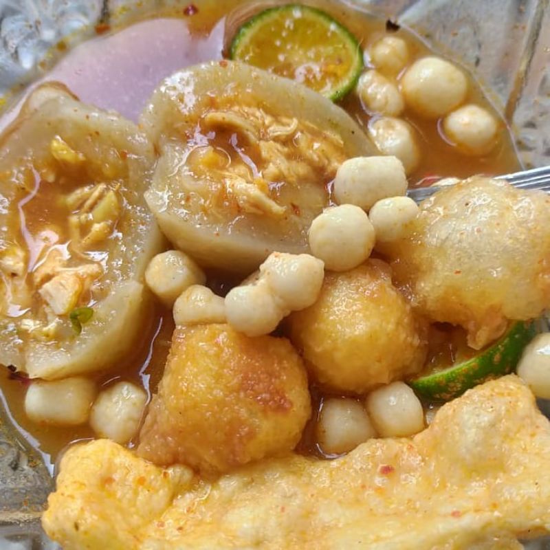 

Baso Aci Ayam Suwir
