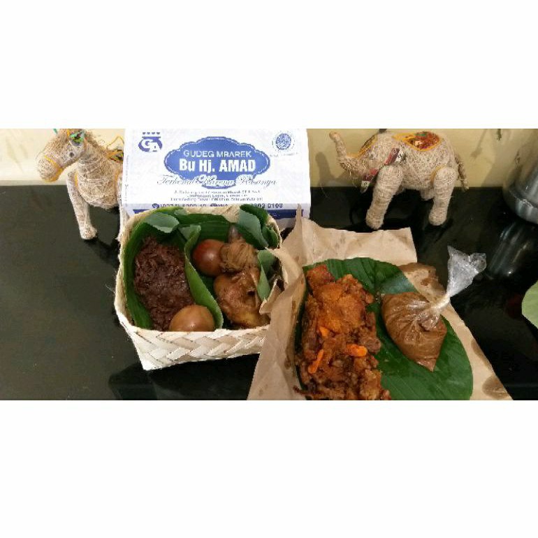 

PROMO! GUDEG BU Hj AMAD mBarek fresh vaccum (gudeg+krecek +ati ampela 1+sayap1+telur bbk 3) Oleh-oleh makanan khas Jogja