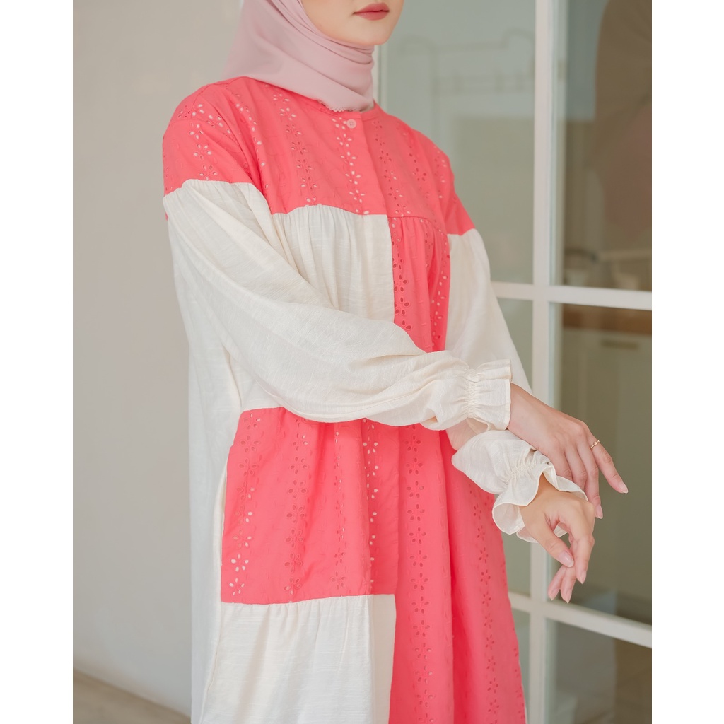 Eleanorre Ilona Tunik Series