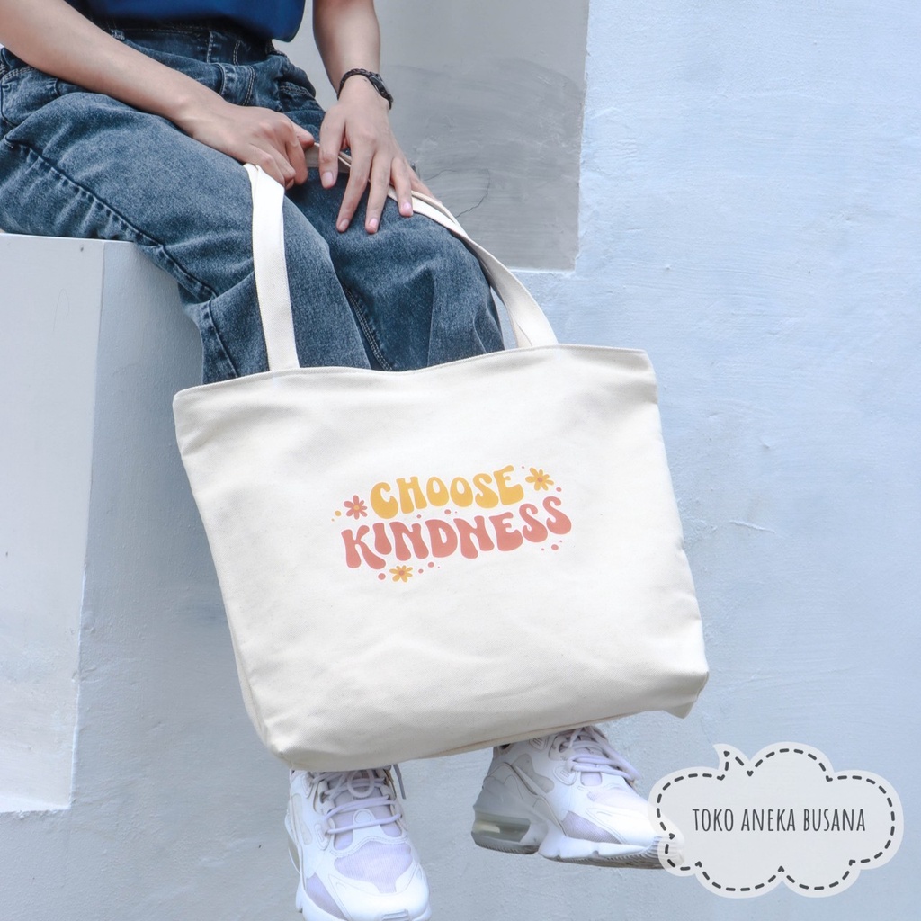 Tote Bag Wanita Kanvas Aesthetic Bahan Premium Tas Totebag Kuliah Penutup Resleting