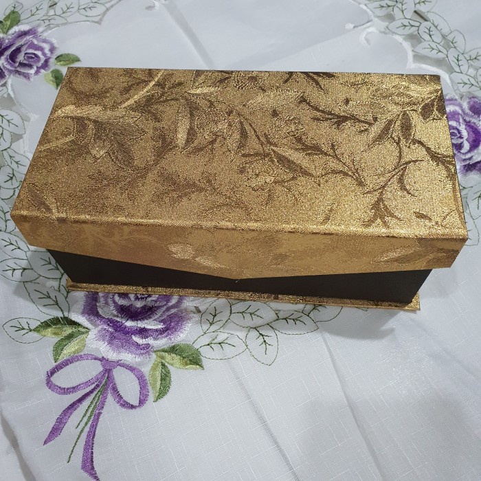 

Box Md 22X11X8Cm Kotak Kue Kering/Lapis Lebaran-Natal-Imlek-Luar Kota 027