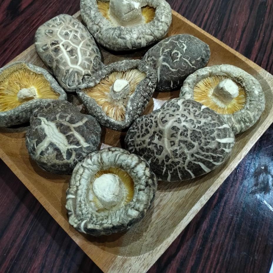 

♦ r Shitake / Hioko / Hyoko Kering Besar / Kecil 250 Gram ➭