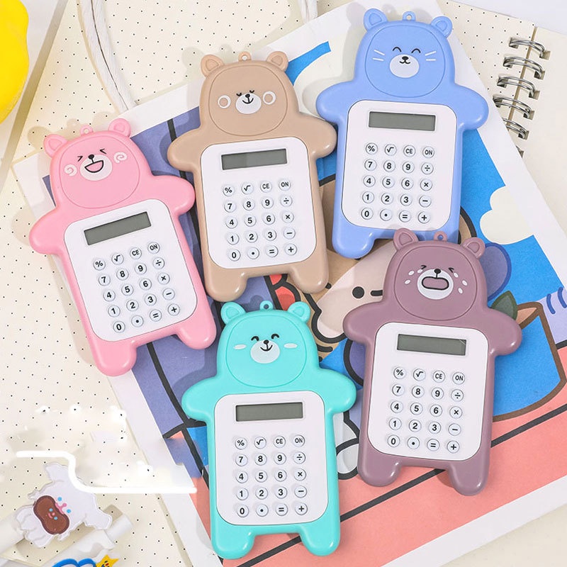 Market1688 Calculator Mini Portable Motif Bear Kalkulator Portable Mini Beruang Kalkulator Unik Kalkulator 8 Digit Mini Portable Kalkulator Beruang Tombol Karet Kalkulator Sekolah /Stationary Warna Warni