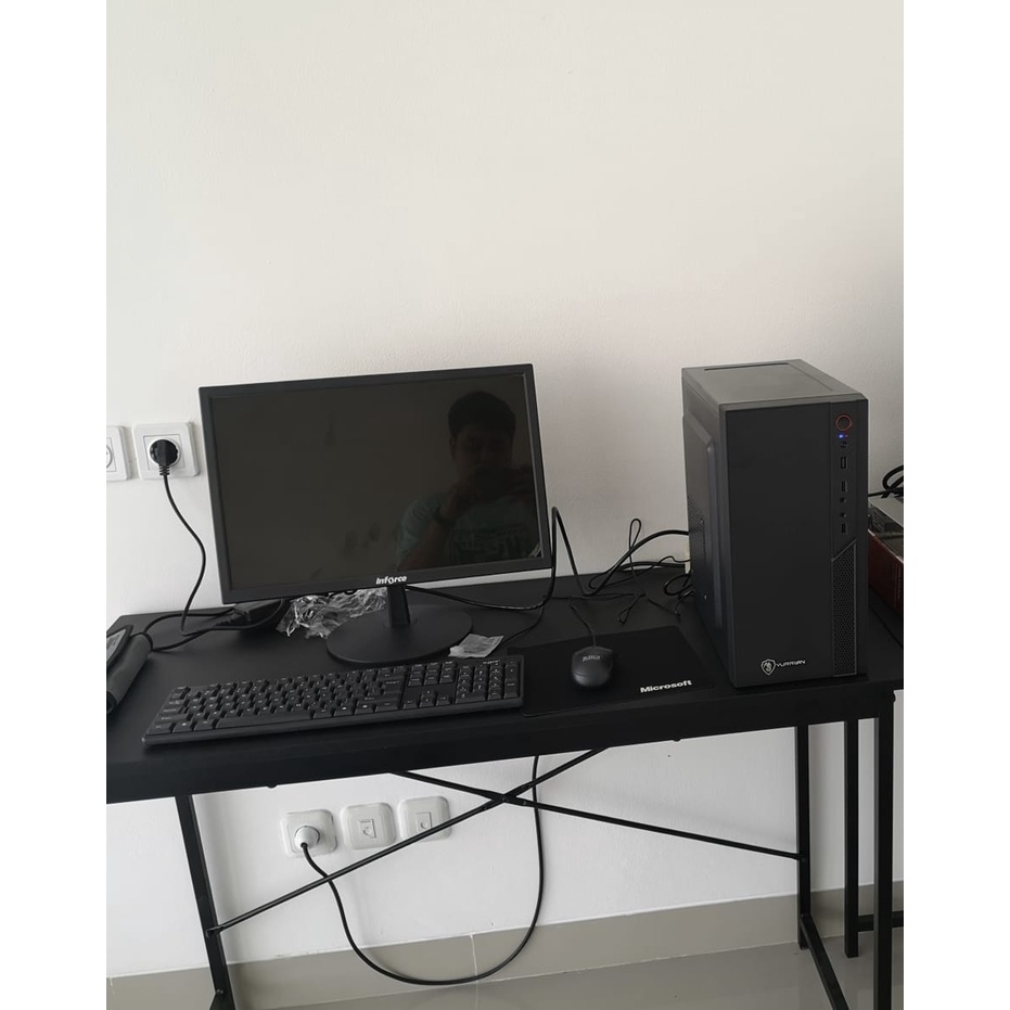 RAKITAN AMD RYZEN 3 3200G RAM 8GB SSD LENGKAP MONITOR