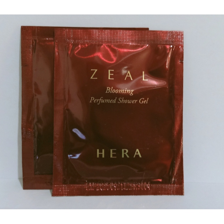 HERA Sachet Sample