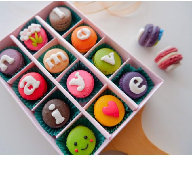 

◙ Macaron Gift 12pcs ➽