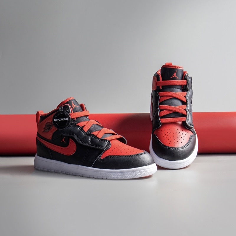 Air Jordan 1 Mid Fire Red Kids