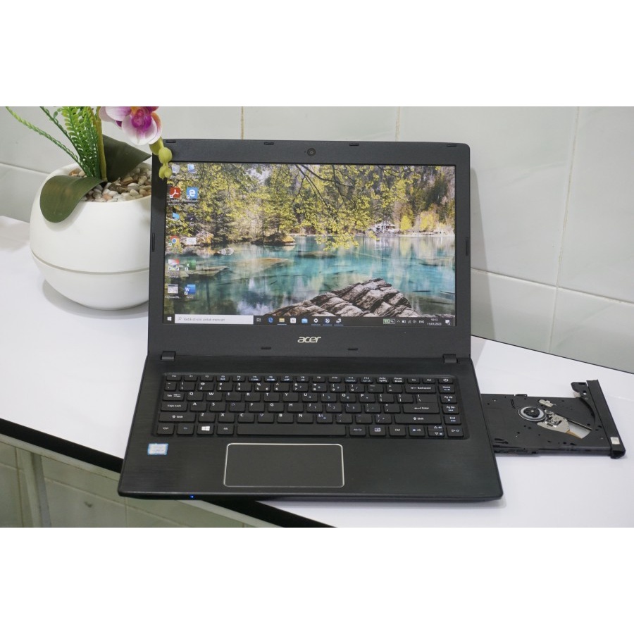 Laptop Acer Travelmate