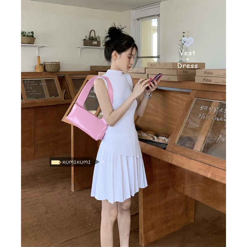 Red Xiangfeng hot girl bag hip slim sleeveless knitted vest female summer lipit skirt short skirt suit two-piece trendy