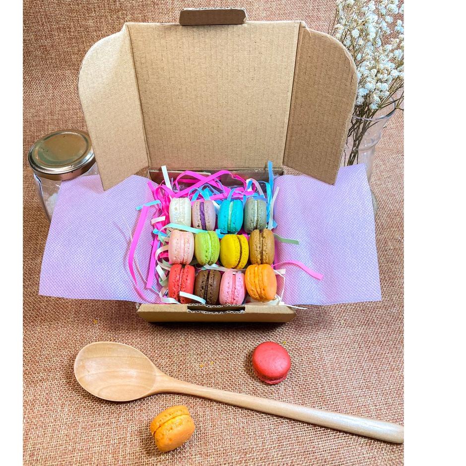

Promo✔️-Litte Macaron 12 pcs