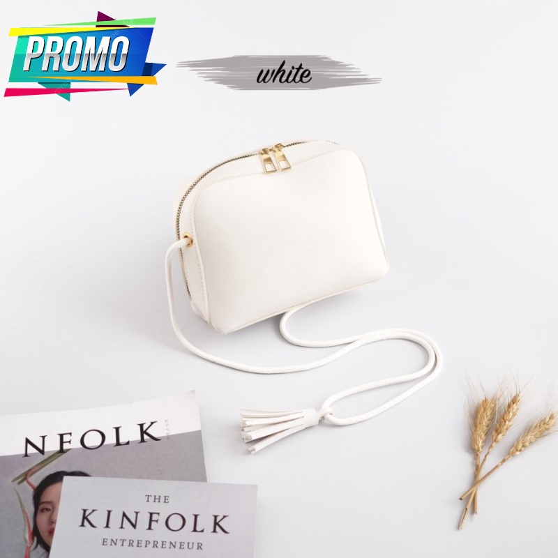 Tas Selempang Wanita Slingbag Square Nattaya