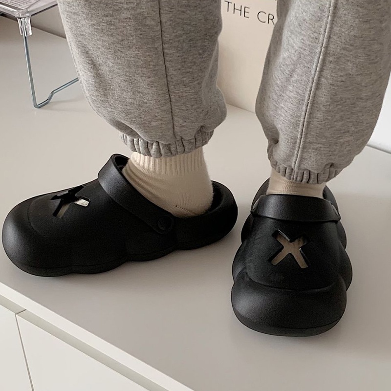 KOMIN Sandal Wanita Korea EVA Sendal Couple Selop Karet Casual Sendal Slop Santai Empuk Kekinian Sandal Cewek Distro Terbaru Slip Flip Flop SIZE 36-41