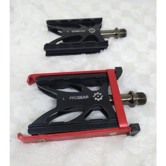 Progear Pedal Model PG-ST029 Bearing Black dan Red Axle