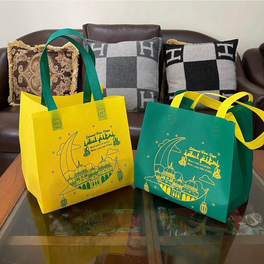 

TAS SOUVENIR, TAS ULTAH, TAS HAJATAN, atau TAS TASYAKURAN