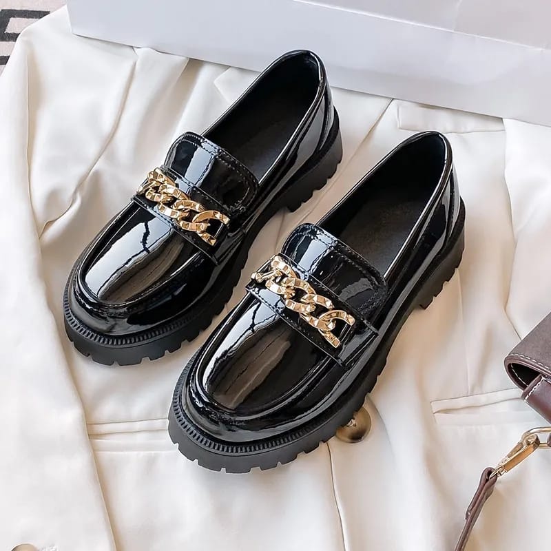 SEPATU DOCMART WANITA RANTAI MUTIARA PLATFROM MUSIM SEMI 0070
