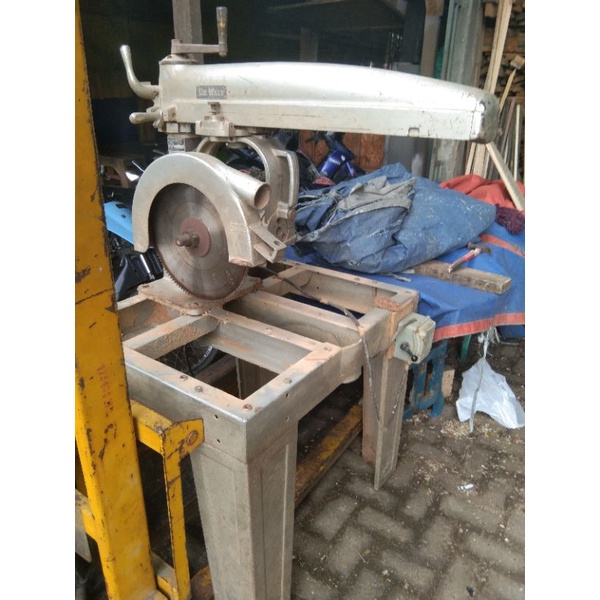 gergaji mesin radial arm Saw 3hp Dewalt