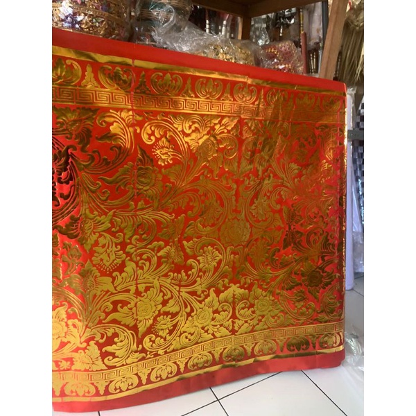 prada saten/ kain prada saten / kain prada bali/ kain prada wayang bali / kain prada saten murah / k