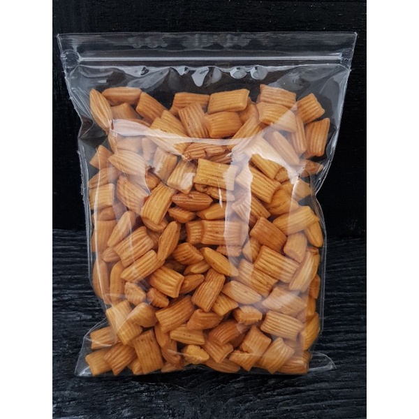 

Pang pang / kue bantal 250 gram