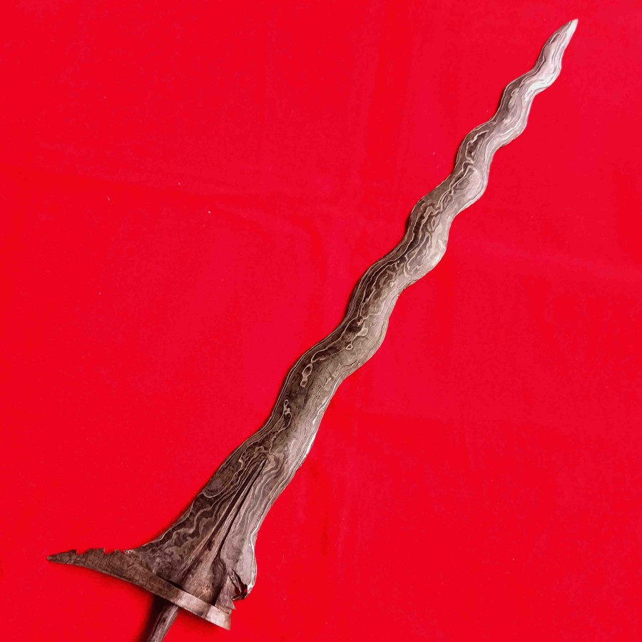 Keris Sangkelat Luk 13 Pusaka Kuno Pamor Kulit Semangka Kamardikan