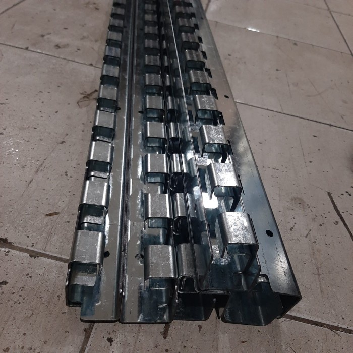 

Terlaris Hanger Galvanis / Gantungan Tirai Pvc