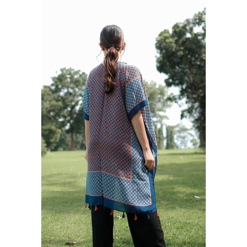 (DEFECT SALE) RATU - Kahiyang Blue Outer / Cardigan Batik