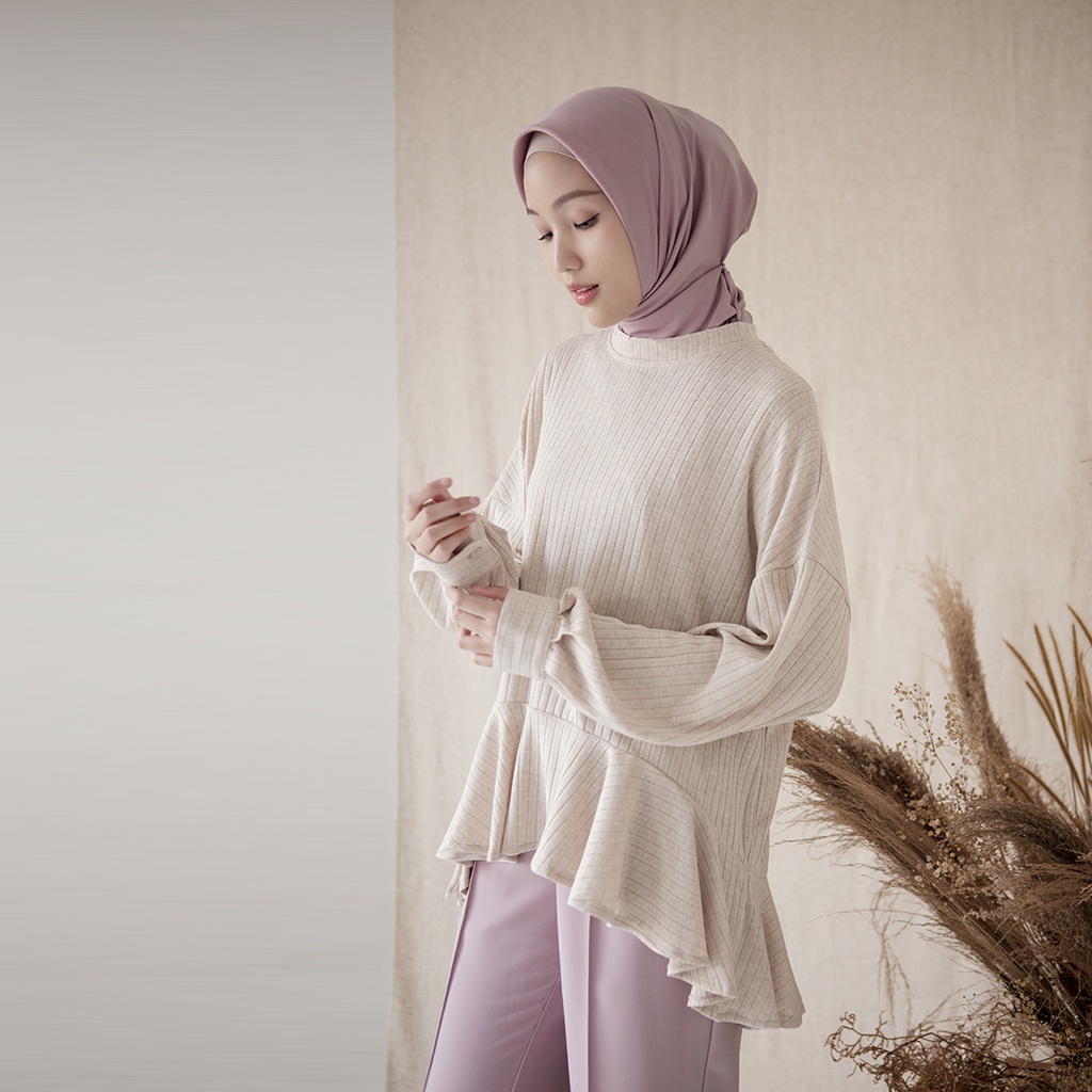 Daru by Aska Label - Atasan katun knit wanita blouse rajut lengan panjang warna coksu cream, abu, biru dusty