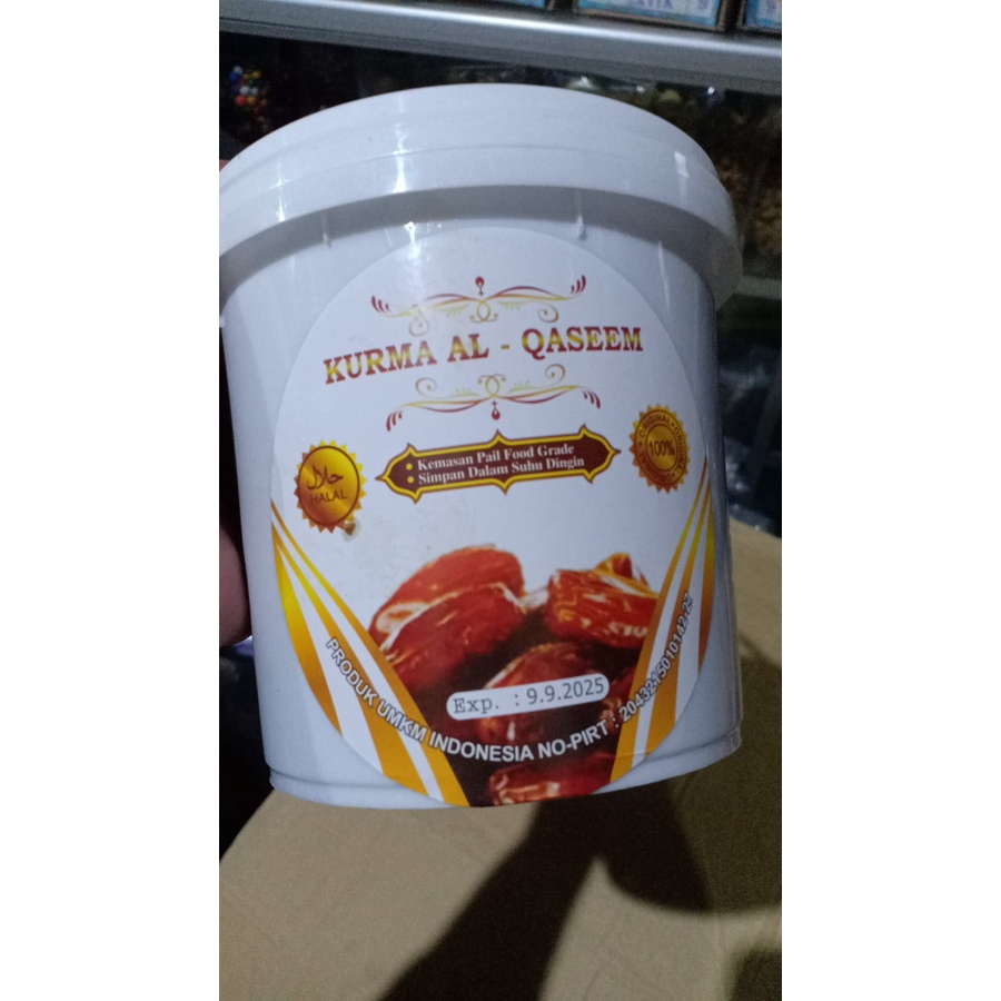 

Kurma ember AL-qasim /Al Azhim berat 500gr exp 2026