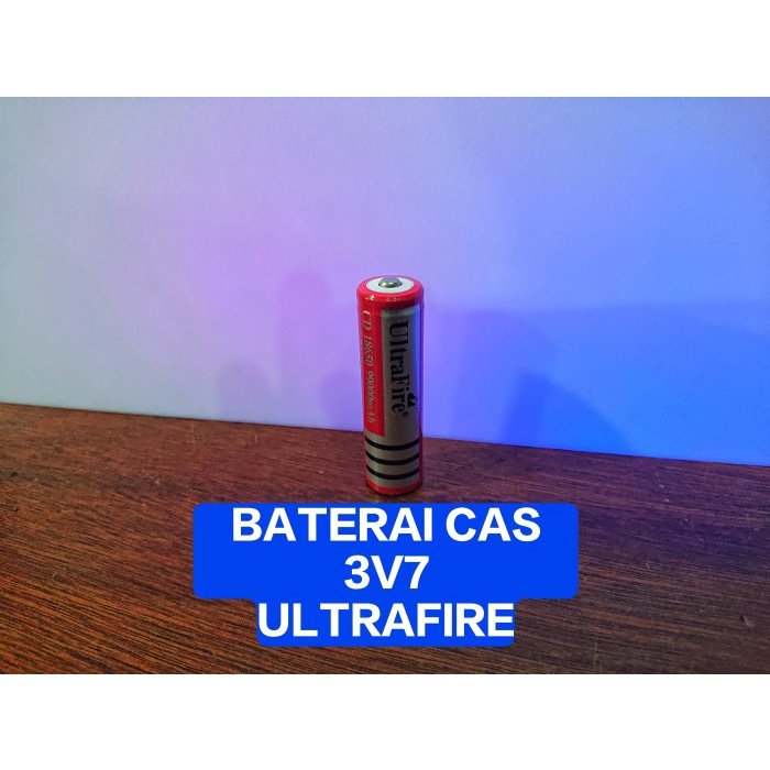yang dicari] Baterai Cas 3V7 ULTRAFIRE MERAH Baterai Cas 18650 ULTRAFIRE 18650