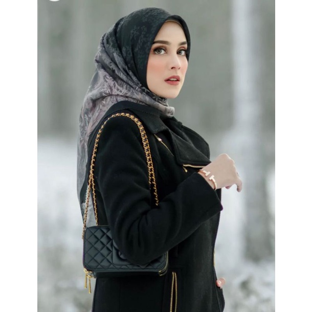 Disney Frozen Buttonscarves Black New