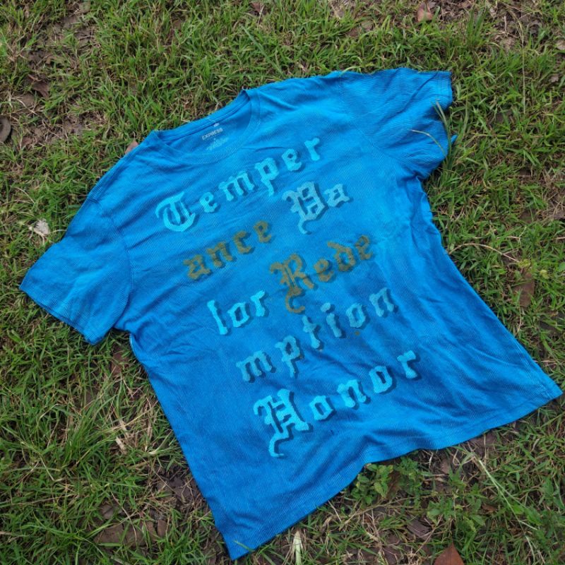 vintage t-shirt Y2K