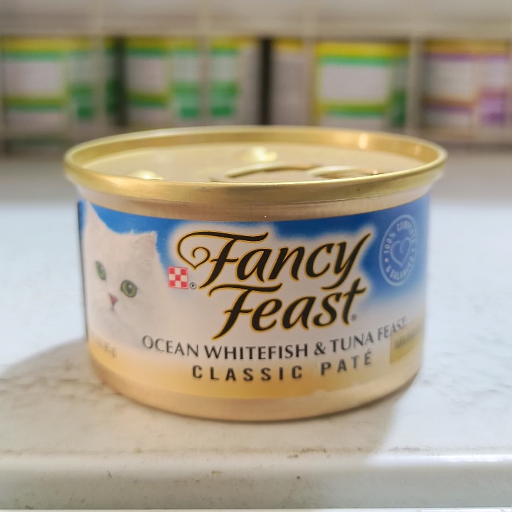 Makanan Kucing Fancy Feast Kaleng Adult Ocean Whitefish &amp; Tuna Feast 85G Wet Food