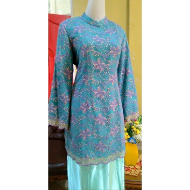 SET BAJU KURUNG MELAYU BRUKAT