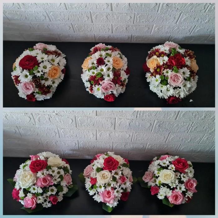 

Bunga Meja / Bunga Round Table / Bunga Ultah/ Mimbar/Misa/Valentine 023