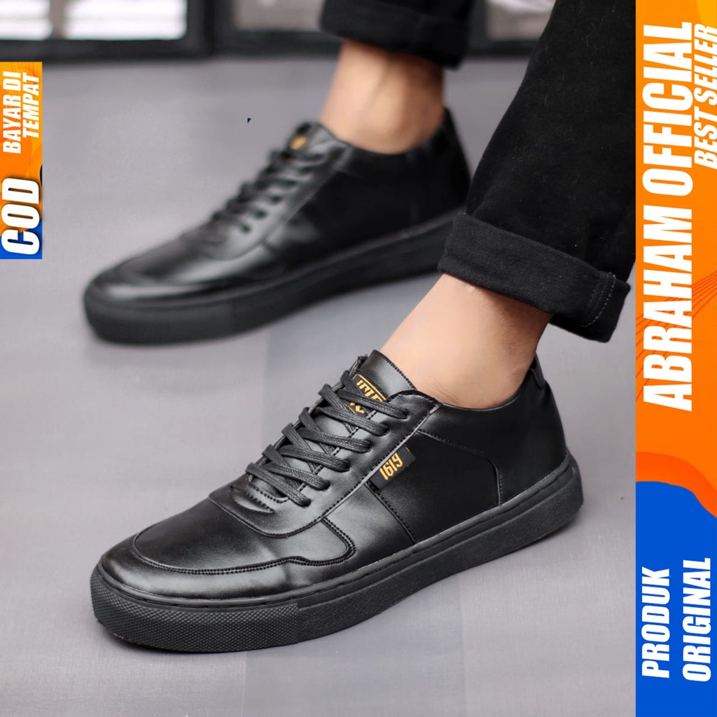 ABRHM x AUGUS Sepatu Casual Sneakers Pria Kulit Pu Original Kerja Kuliah Cowok