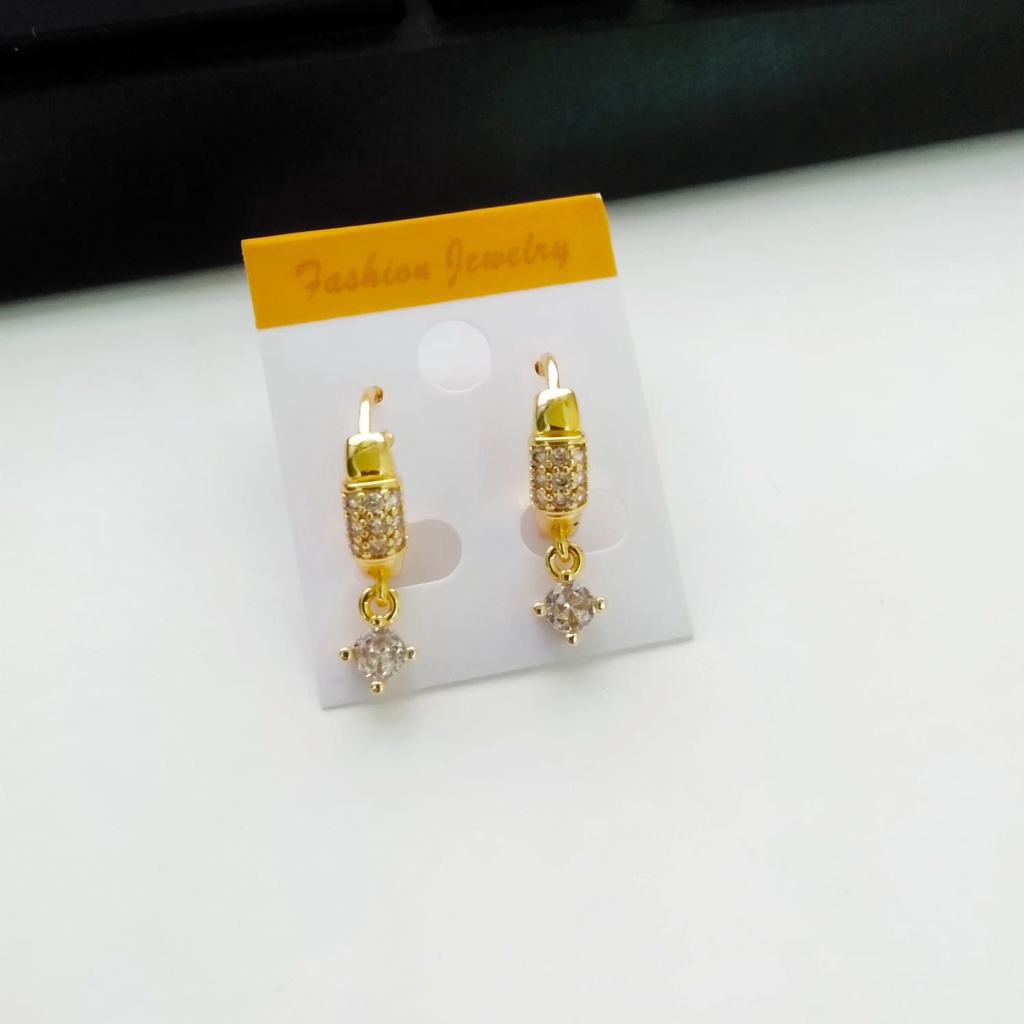 AV377 Grosir Anting Juntai Permata Anting Dewasa Lapis Emas