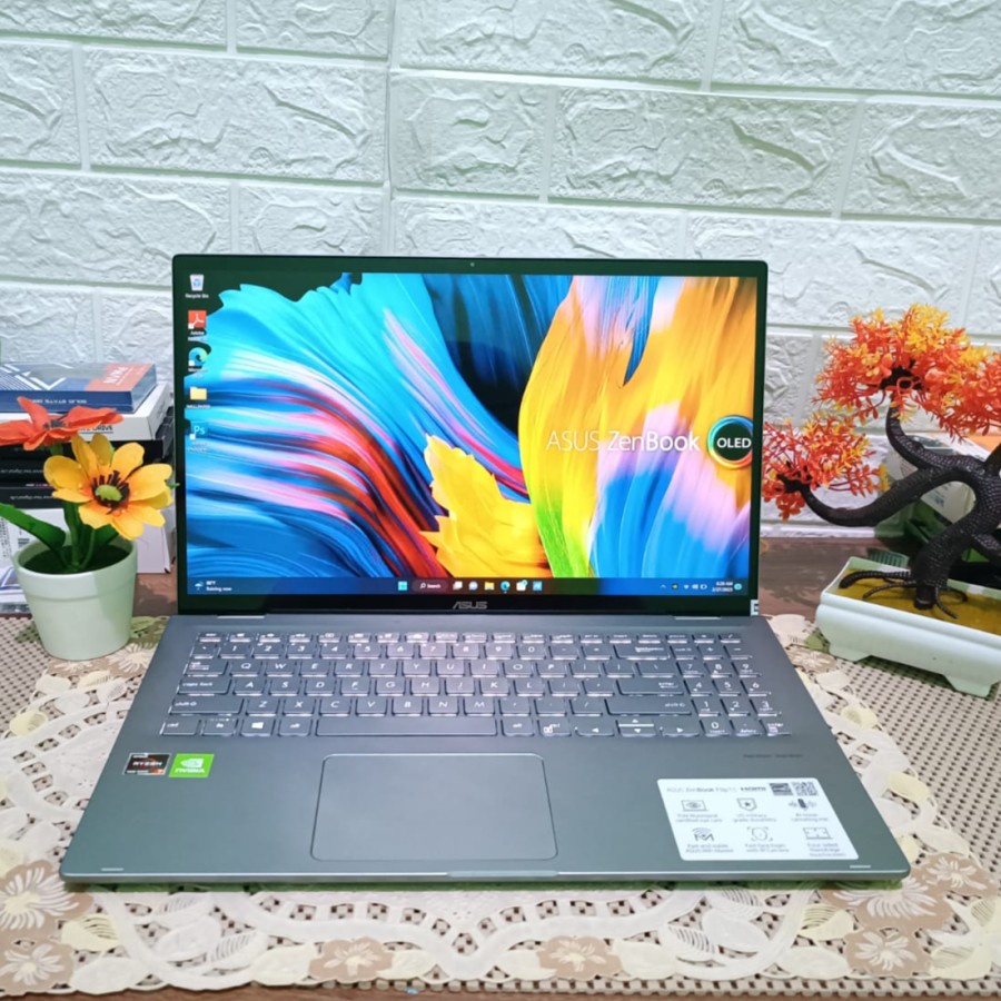 Laptop Asus Zenbook Flip