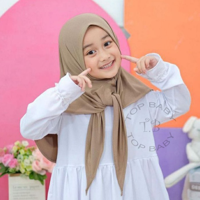 Hijab Anak Segitiga Instan - 4711