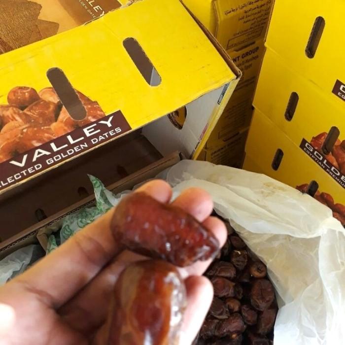 

Kurma Mesir Golden Valley 1 kg Kualitas Terbaik